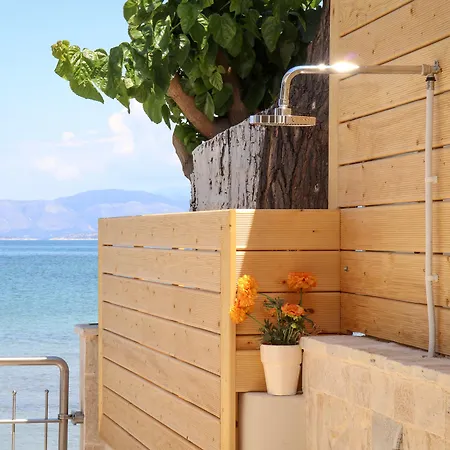 Ekati Mare Boutique & Hotel 4*