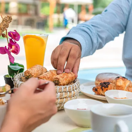 Ekati Mare Boutique & 4* Kávos