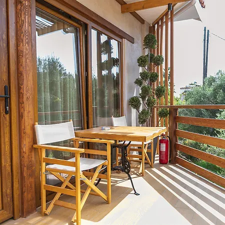 Ekati Mare Boutique & 4*