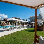Ekati Mare Boutique & Kávos