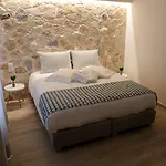 Ekati Mare Boutique & 4*