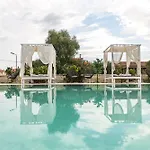 Ekati Mare Boutique & 4*