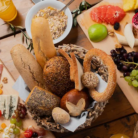 Ekati Mare Boutique & 4*