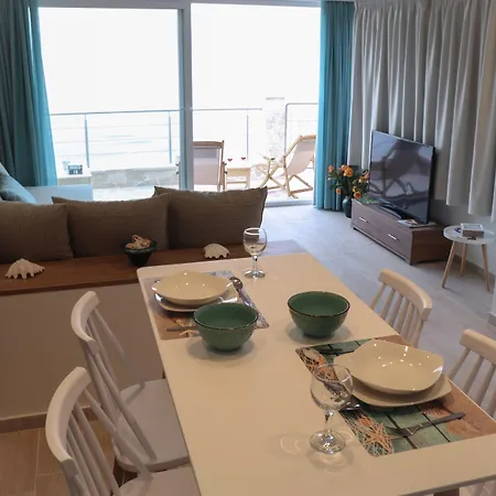 Ekati Maizonettes Hotell Kávos