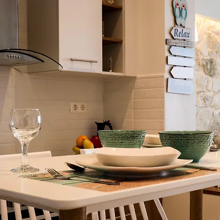 Ekati Mare Boutique & ホテル 4*