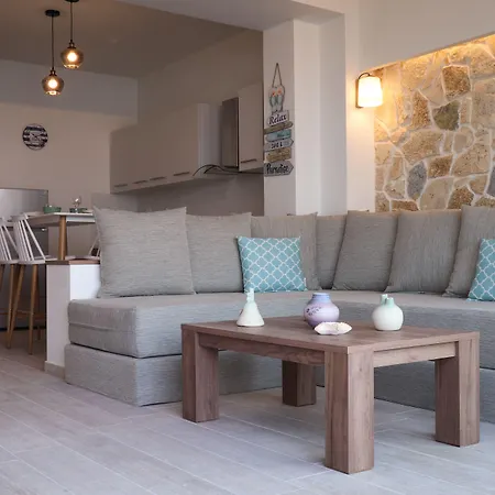 Ekati Mare Boutique & ホテル