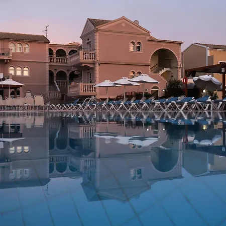 Ekati Maizonettes Hotell