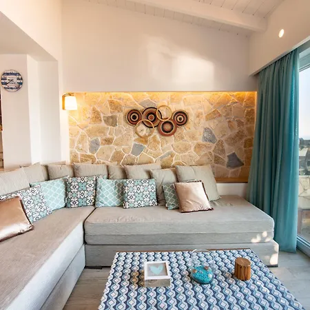 호텔 Ekati Mare Boutique & 4*