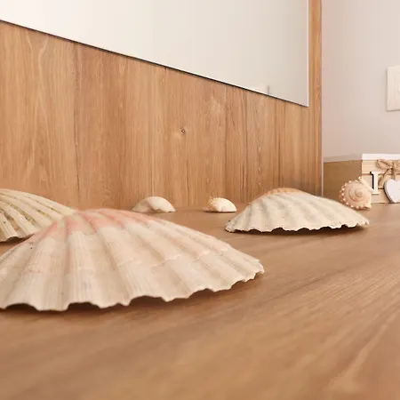 Ekati Mare Boutique & Ξενοδοχείο 4*