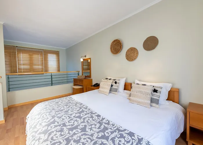 Hotell Ekati Maizonettes Kávos