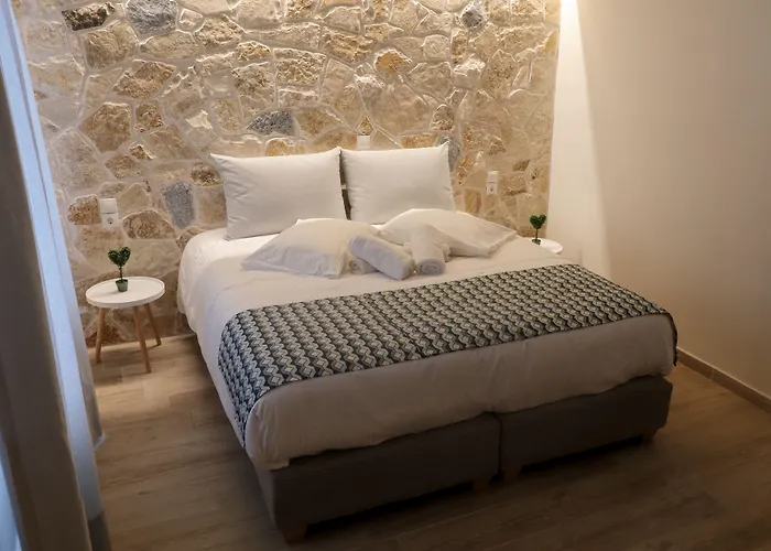 Ekati Mare Boutique & 4*