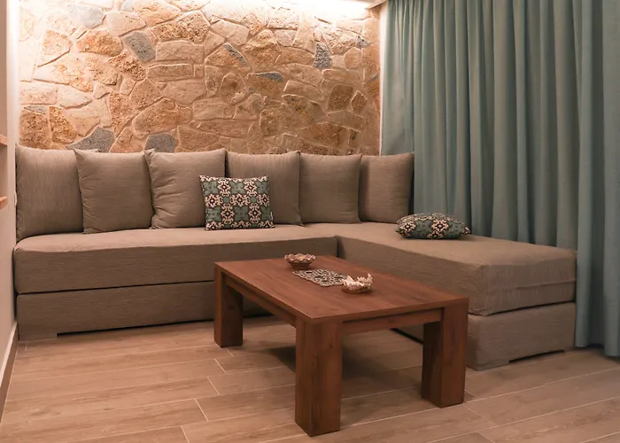 Ekati Maizonettes Hotell Kávos