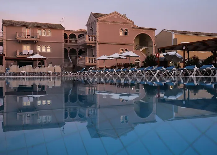 Ekati Maizonettes Hotell
