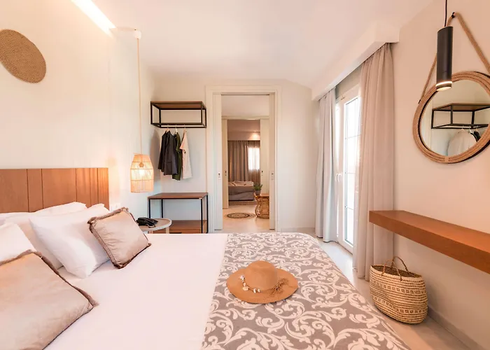 Ekati Mare Boutique & ホテル 4*